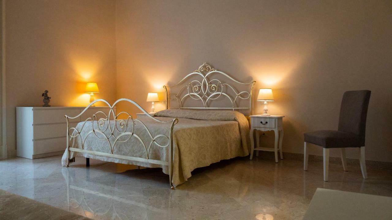 B&B Antico Corso カターニア エクステリア 写真