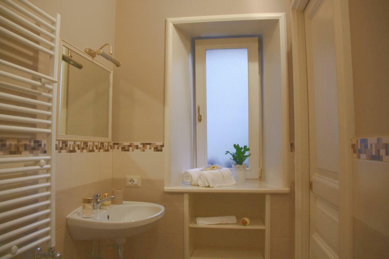 B&B Antico Corso カターニア エクステリア 写真
